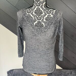 ANEV‎ Silk Knit Ribbed Sweater w/ Crochet Neck Floral Design & Tie VTG